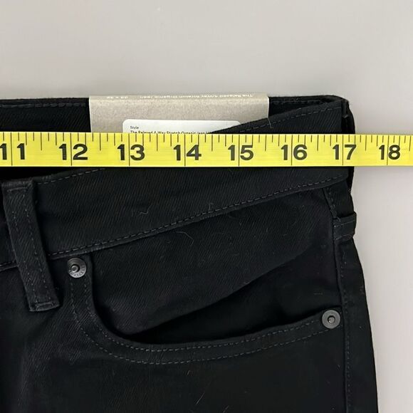 NWT Everlane The Relaxed 4-Way Stretch Organic
Jean | Uniform Black Size 33 X 32 - Picture 10 of 15